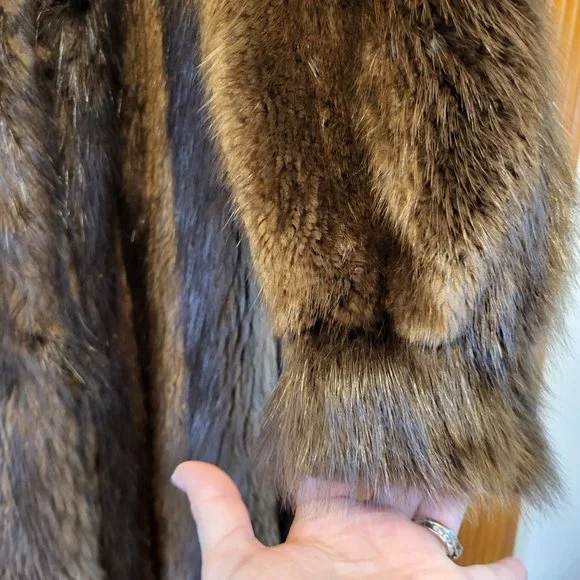 Vintage 80s full length Hooded Beaver fur coatsize large to XL